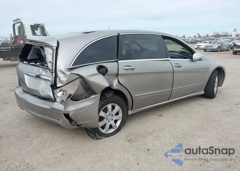 2007 Mercedes-Benz R 350 4Matic z USA, uszkodzony, nr VIN 4JGCB65E57A056871